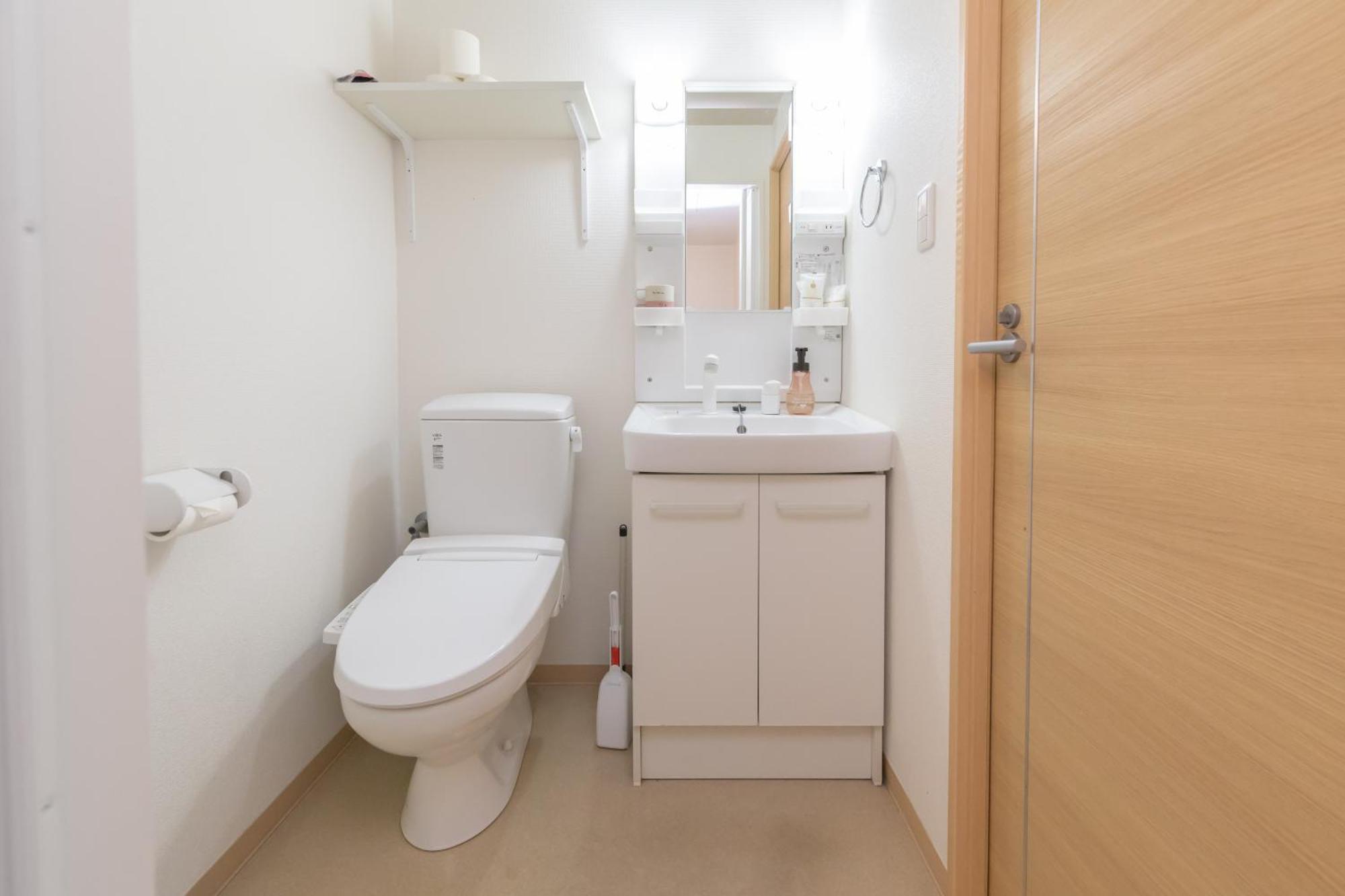 Ocean Nipponbashi Higashi Apartemen